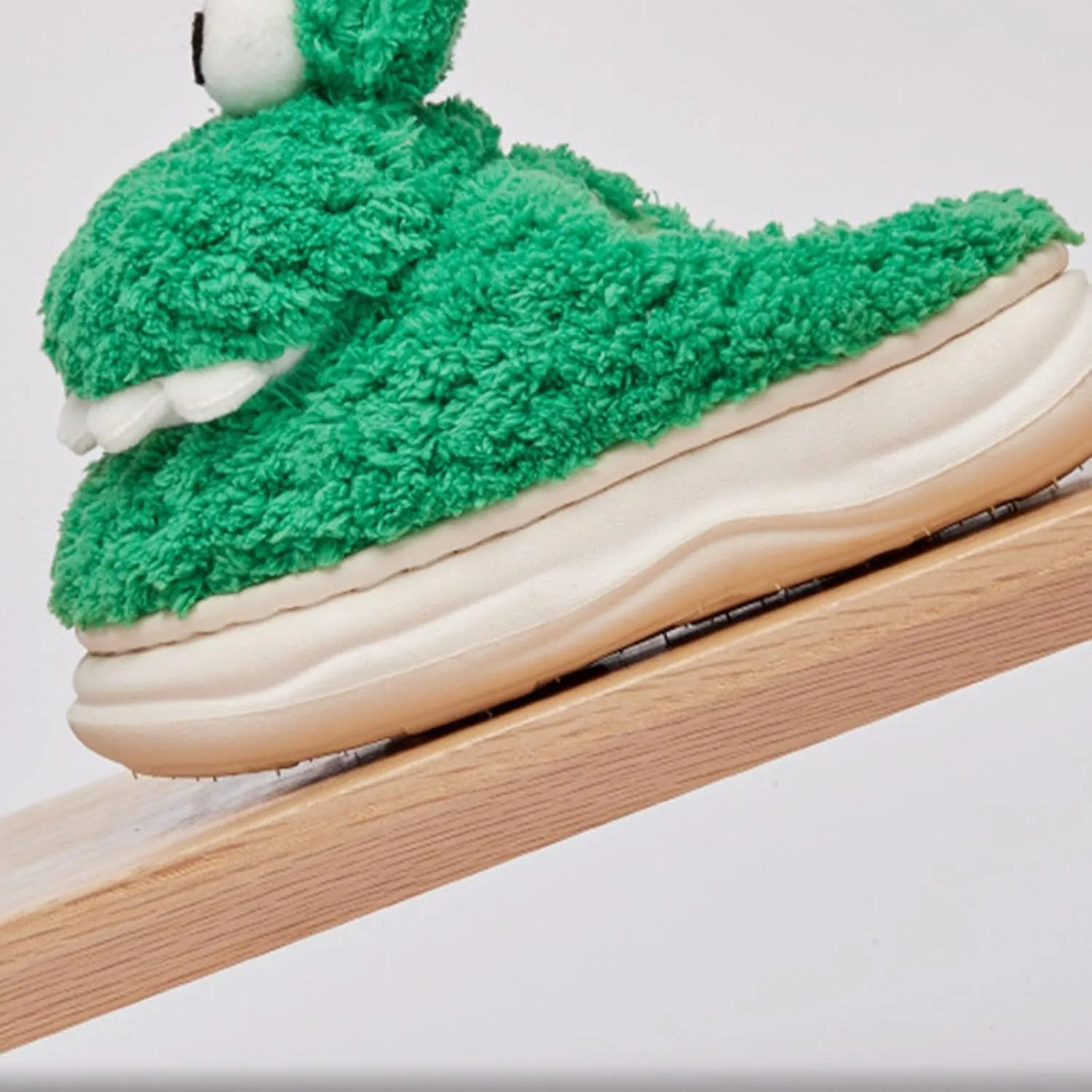 Bedroom Slippers for Kids Cotton Slippers Girls Boys Slippers Memory Foam Comfy House Slippers Winter Indoor Slipper