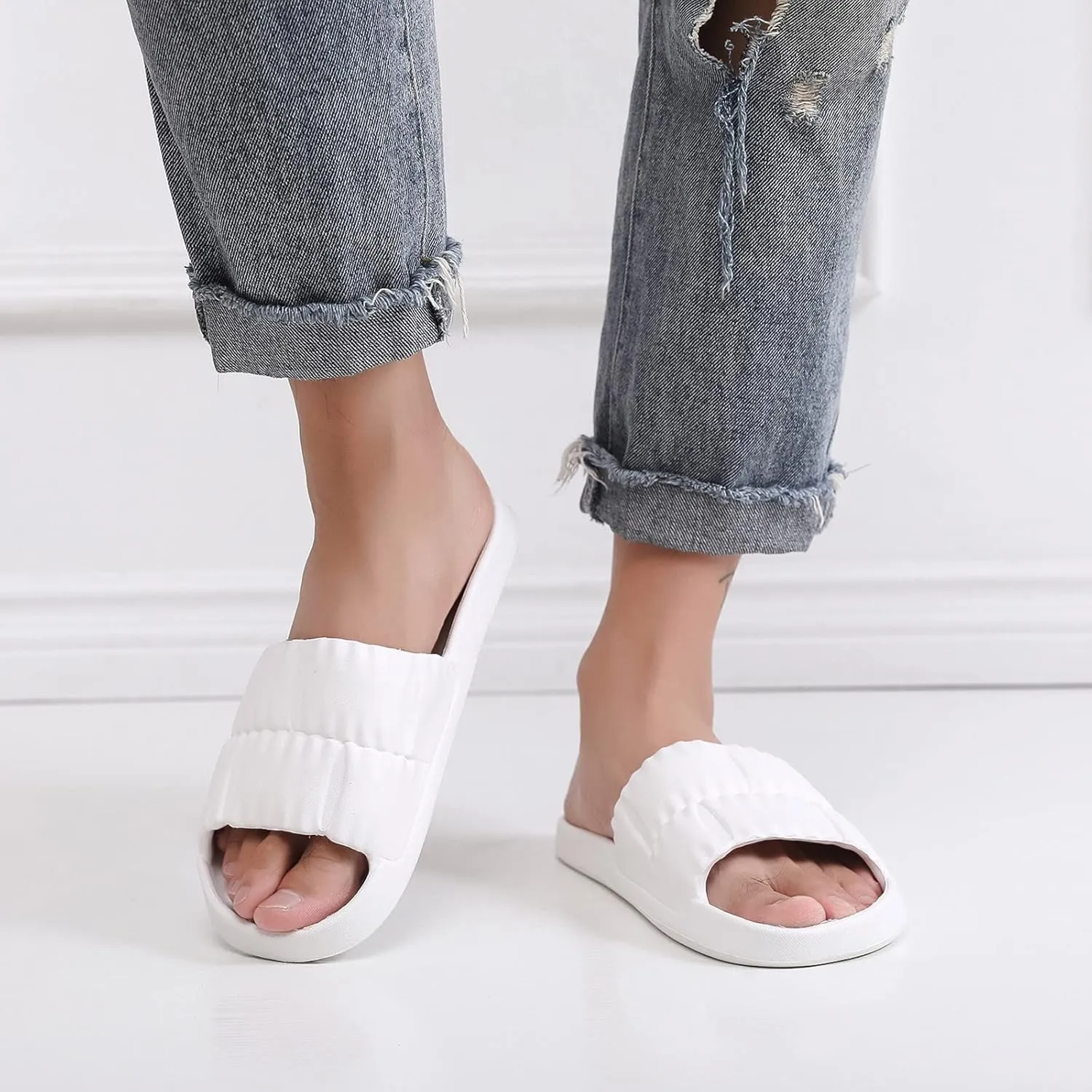 Cloud Slippers for Men Womens Slides Slides for Men Women Spa Drainage Hole Indoor Outdoor Slippers