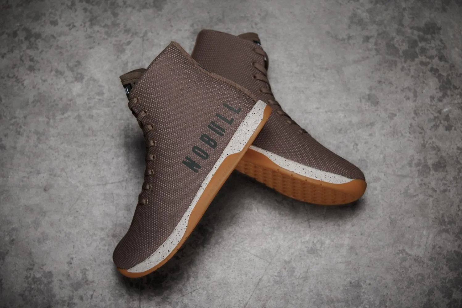 HIGH-TOP CHESTNUT TRAINER (WOMEN'S)