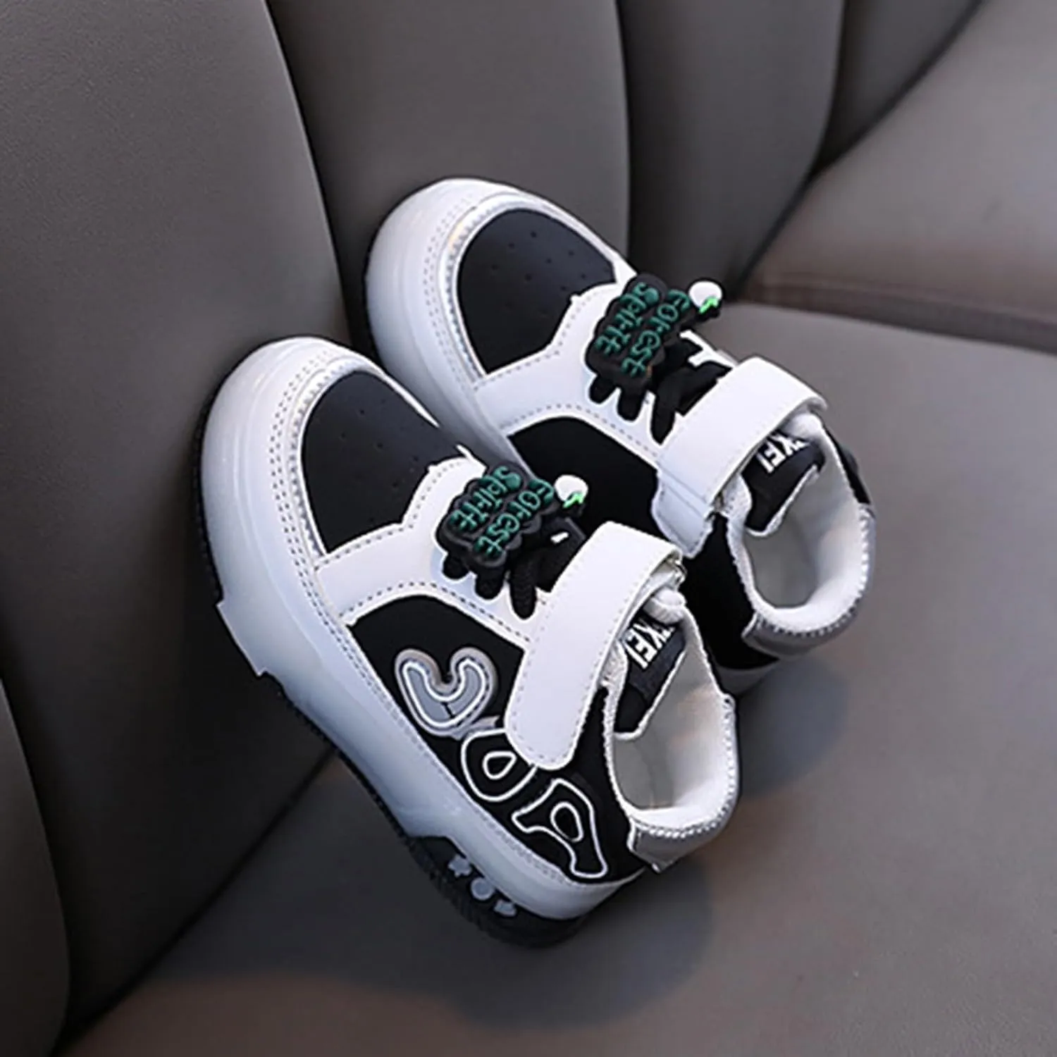 Infant Toddler LED Sneakers Boys Girls Light Up Breathable Lightweight Soft Sole Cute Luminous Shoes for Tennis