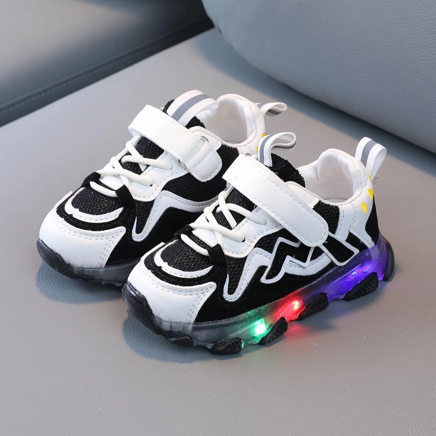 Kid Shoes Baby Boys Girls Led Light Luminous Running Sport Shoes Toddler Lightweight Fashion Mesh Flashing Sneakers