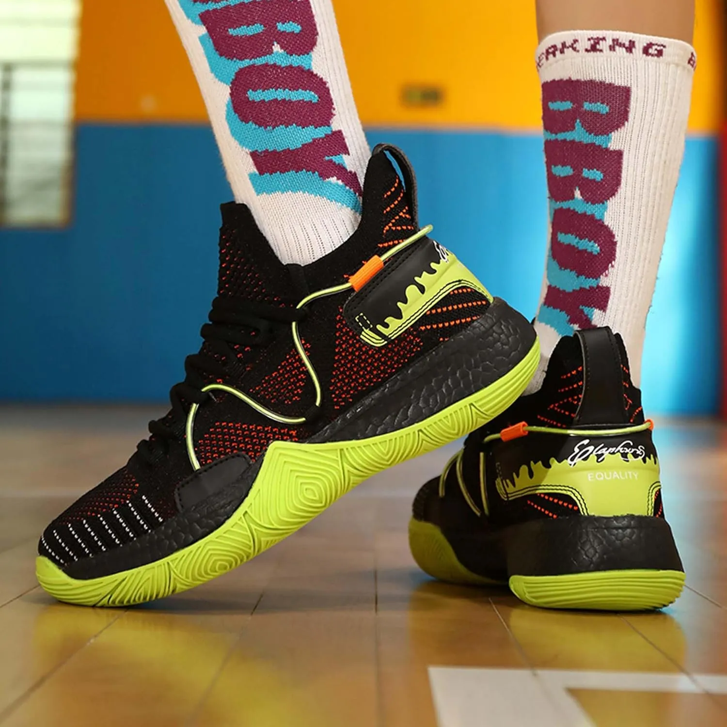 Mens And Womens mesh Fabric Breathable Basketball Sneakers Mid Top Lace Up Upper For Casual Sneakers Comfortable And Non Slip Baseball Sneakers Park Walking Shoes Badminton Volleyball Table Tennis