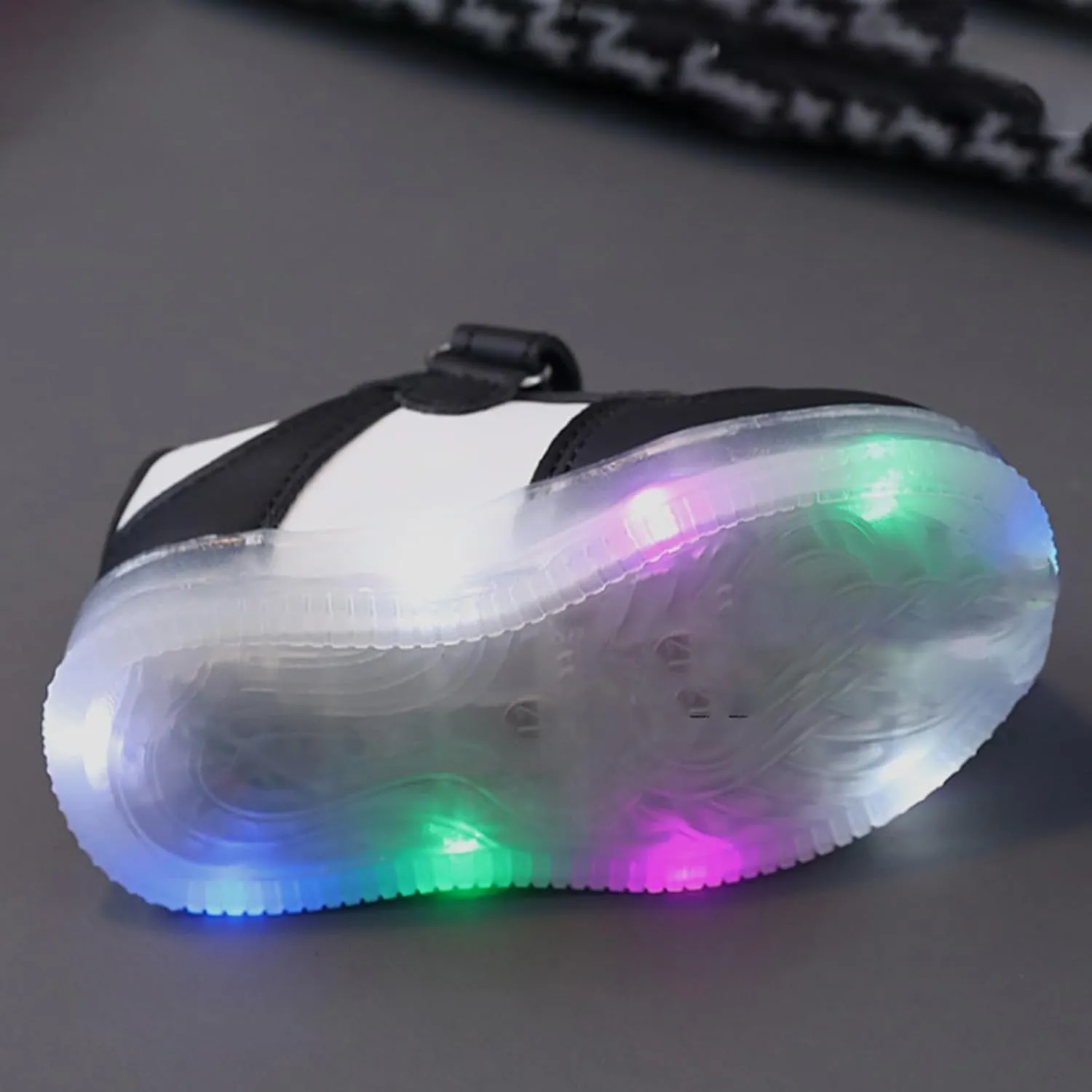 Toddler Boys Girls Led Light Up Shoes Kids Luminous Flashing Tennis Sport Sneakers Lightweight Breathable Shoes