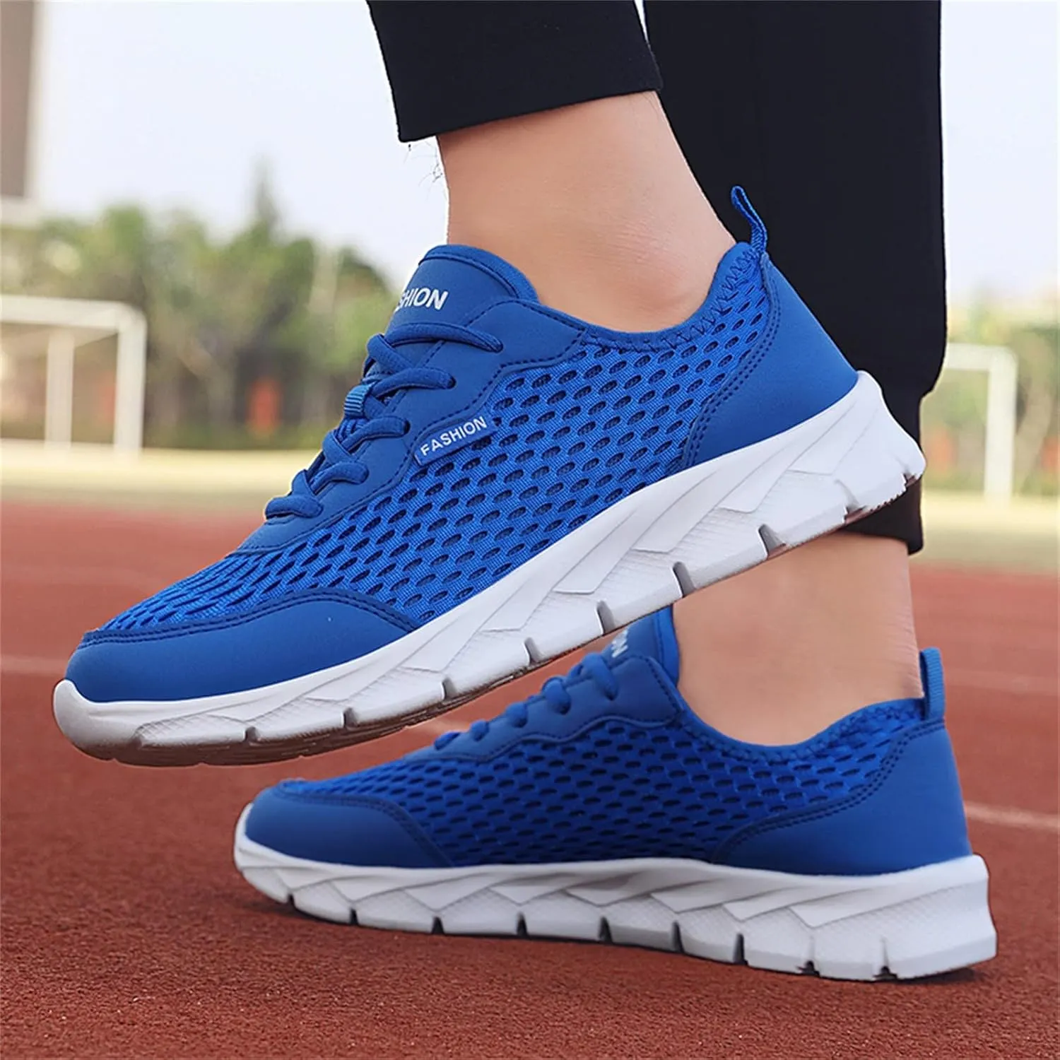 Womens Fashion Walking Running Shoes Breathable Mesh Running Shoes for Men Wide Black Casual Shoes Platform Sneakers Red Tennis Shoe Cross Trainer Shoe