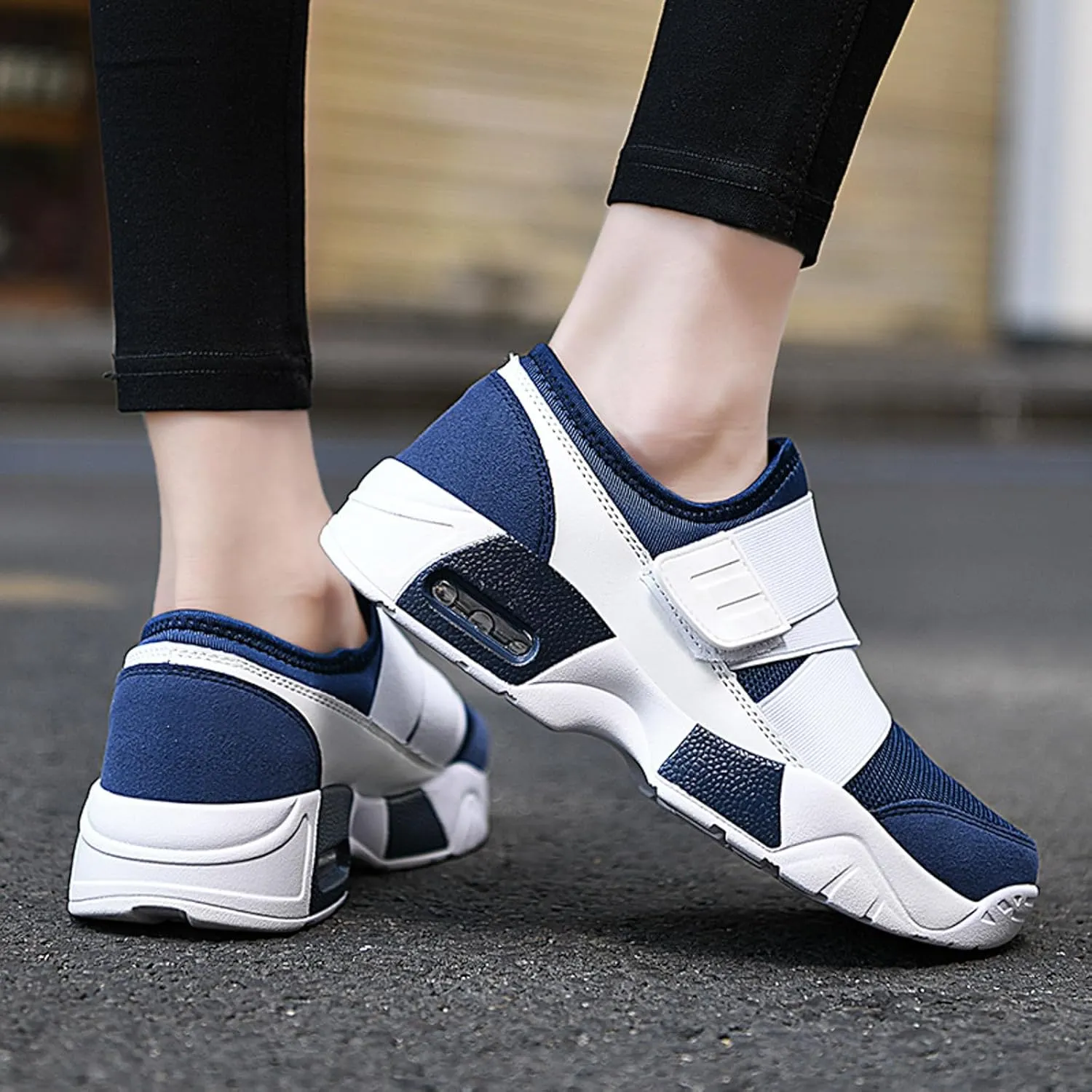 Womens Walking Shoes Slip on Comfy Knitted Non Slip Vintage Wide Running Shoes Breathable Mesh Sports Workout Tennis Shoes Fashion Lace Up Sneakers