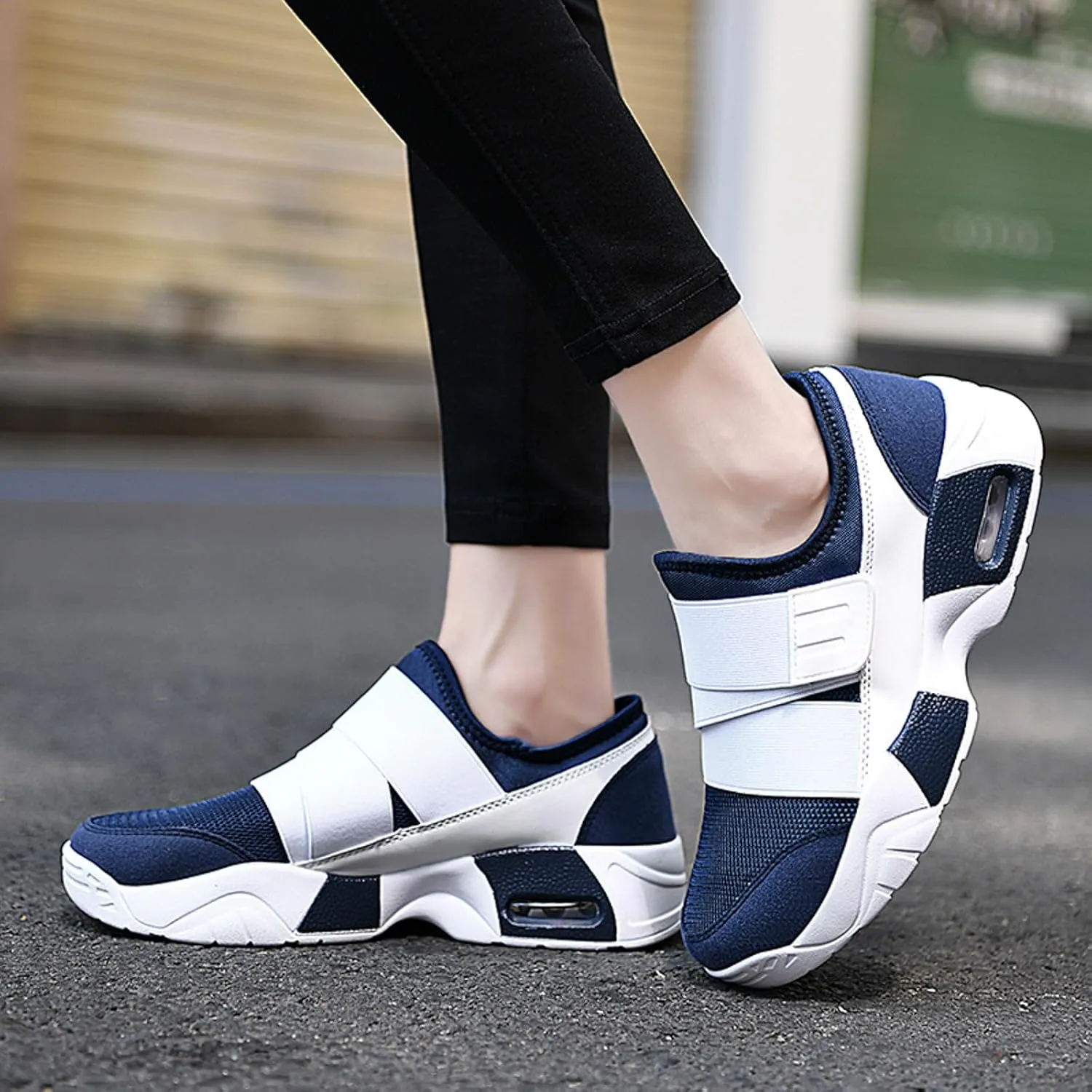 Womens Walking Shoes Slip on Comfy Knitted Non Slip Vintage Wide Running Shoes Breathable Mesh Sports Workout Tennis Shoes Fashion Lace Up Sneakers